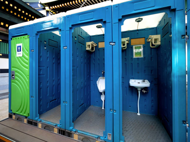 Best Porta potty delivery and setup  in Wayne, MI